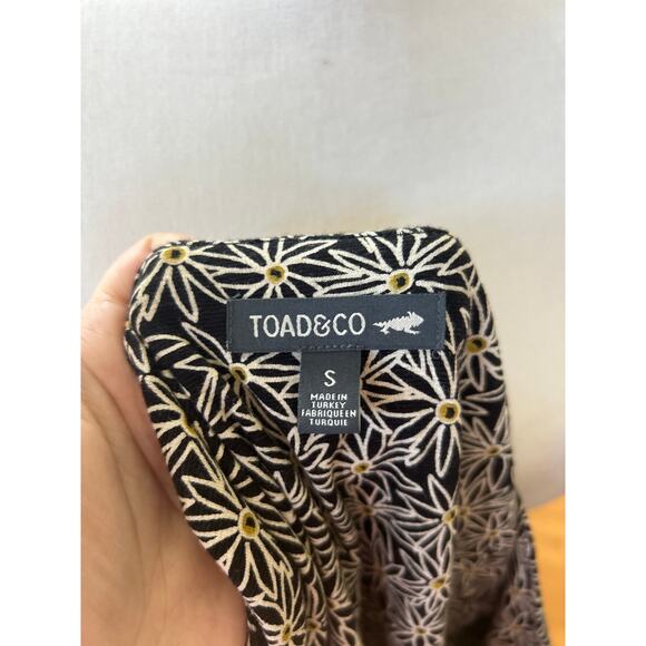 Toad & Co Black & Yellow Daisy Print Short Sleeve Outdoor Dress - Picture 6 of 7